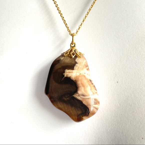 Vintage Polished Natural Stone on Premiere Designs Chain - Picture 4 of 7